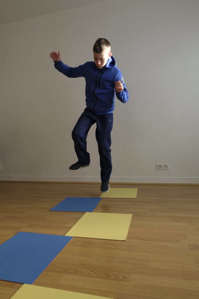 sauts épreuves du mabc2 en psychomotricité